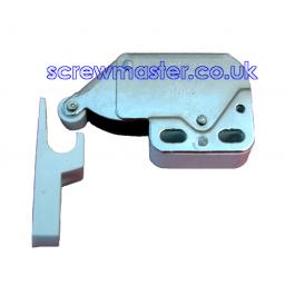 mini-latch-automatic-spring-catch-pressure-touch-latch-for-cupboard-doors-caravans-and-campers-[2]-63-p.jpg