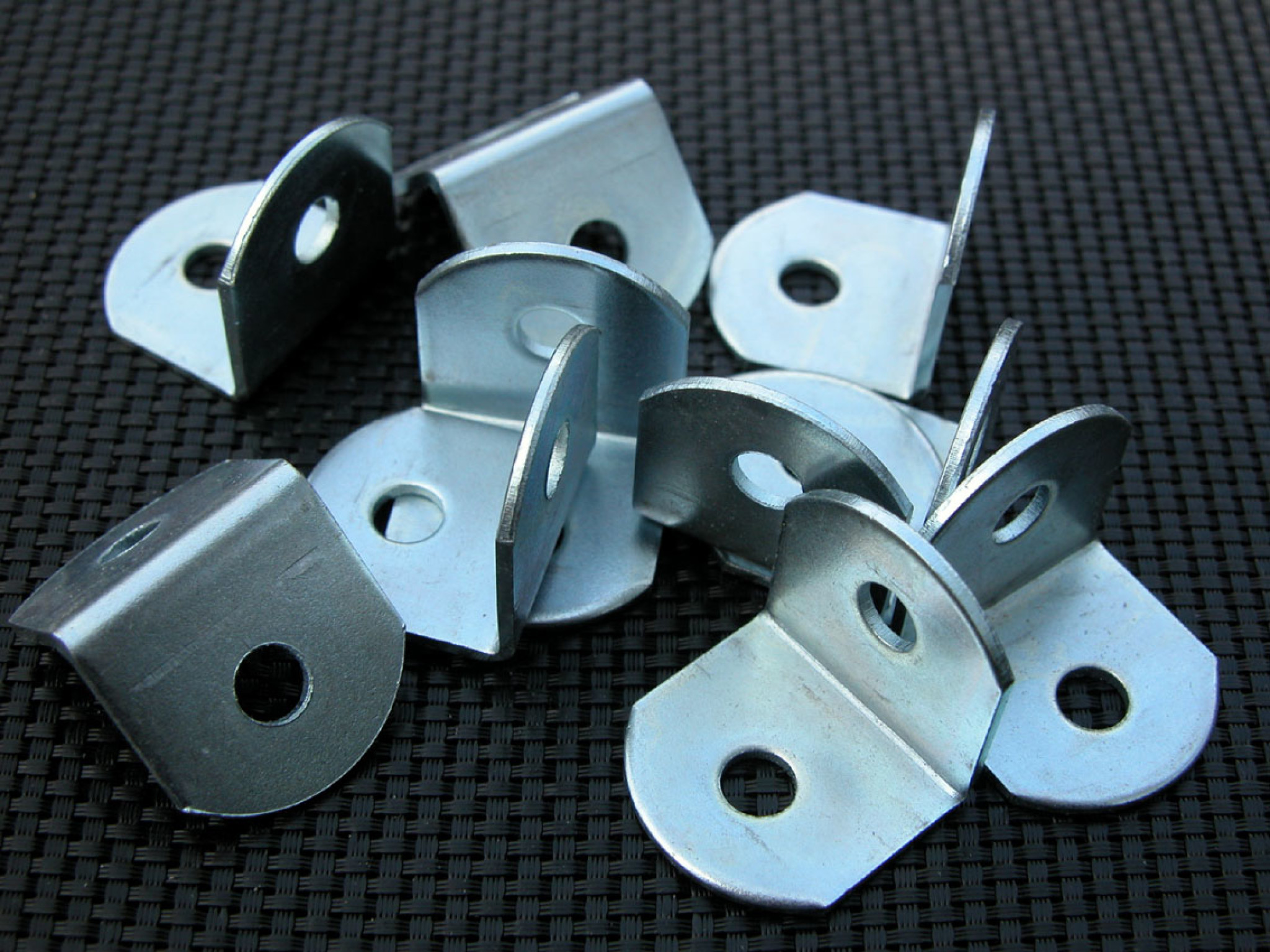 Angle Bracket 19mm x 19mm BZP