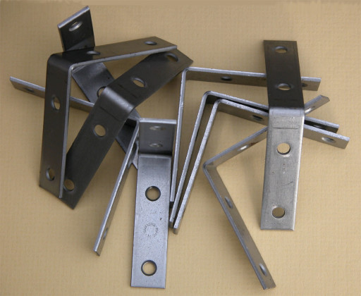 angle-bracket-75mm-x-75mm-x-16mm-wide-x-1.6mm-thick-self-colour-mild-steel-3-p.jpg